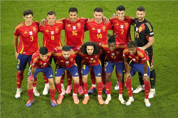 دي لافوينتي : منتخب إسبانيا يمتلك مقومات المنافسة على لقب كأس العالم