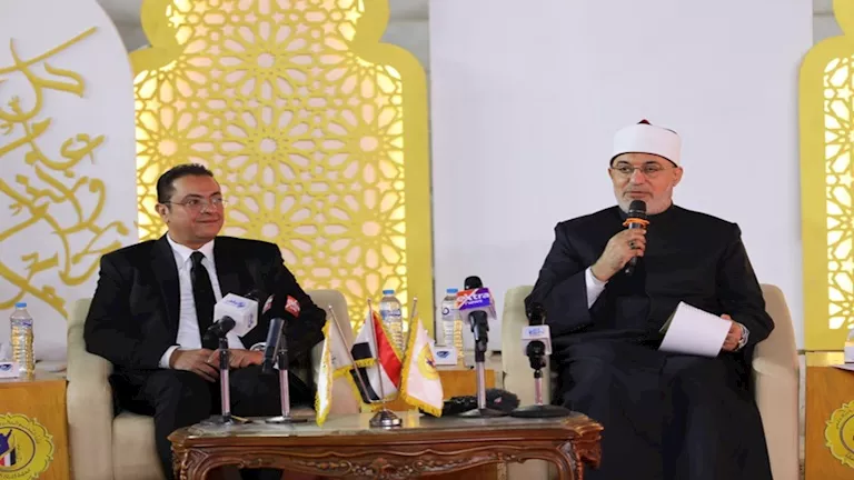المفتي: الشباب أمل المستقبل وترسيخ القيم أساس بناء مجتمع قوي