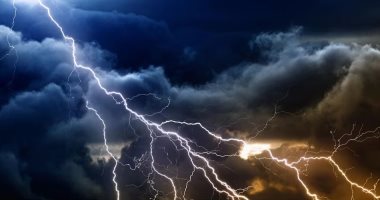 مصرع 14 شخصا فى بنجلاديش بسبب صواعق البرق