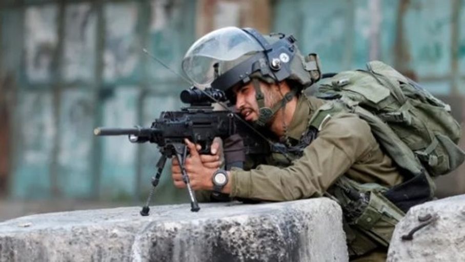 استشهاد أسير فلسطيني متأثرا بإصابته بعد شهر من اعتقاله