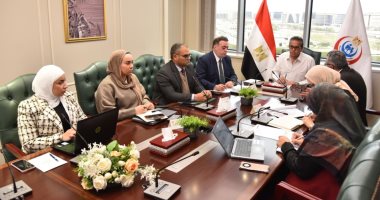 «الصحة» تُسرّع التنفيذ في 17 مشروعًا قوميًا وتدفع التحول الرقمي بالمحافظات