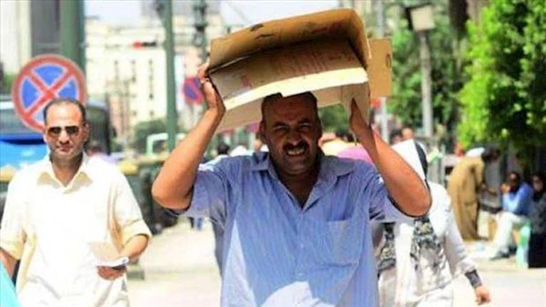 تغير المناخ يحذر: موجة حر شديدة تضرب مصر اليوم ودرجات قياسية