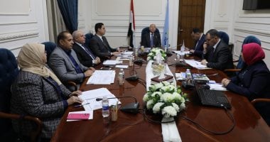 محافظ القاهرة: الدفع بالكوادر المؤهلة وتمكين المرأة فى عدد من الوظائف القيادية