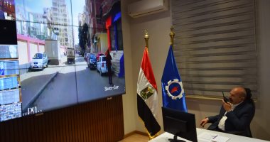 محافظ السويس يتابع الخدمات العامة والتواصل من الشبكة الوطنية للطوارئ