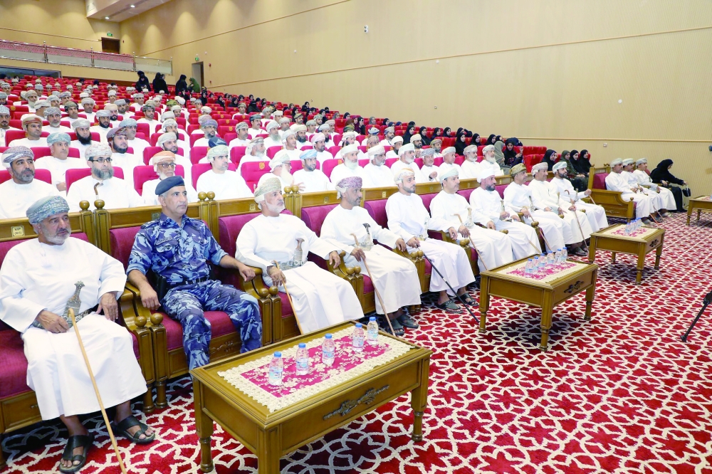 تكريم 82 طالبًا وطالبة ضمن جائزة إزكي للسلوك الإيجابي