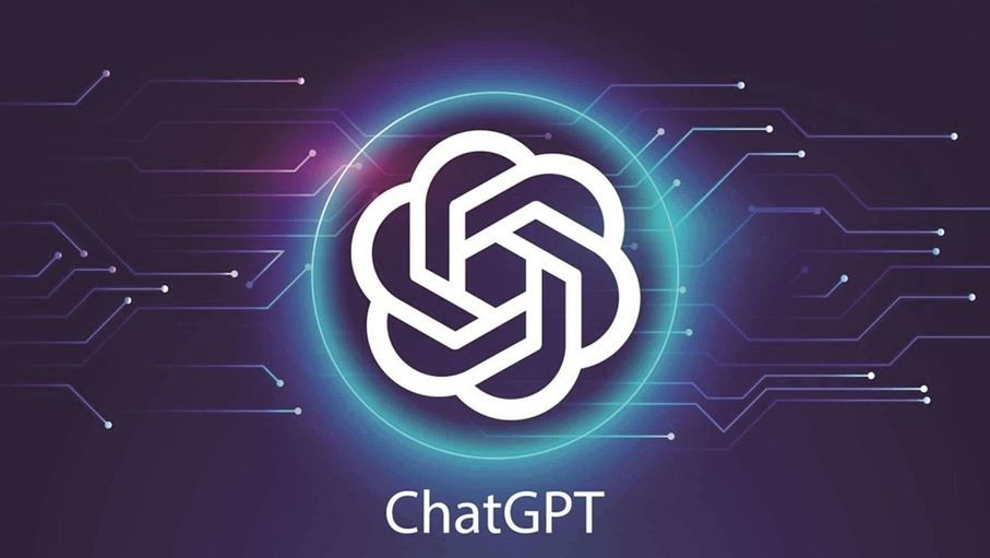 كيف أصبح "ChatGPT" المنصة الأولى في دعم الإنتاجية والعمل والتعليم؟