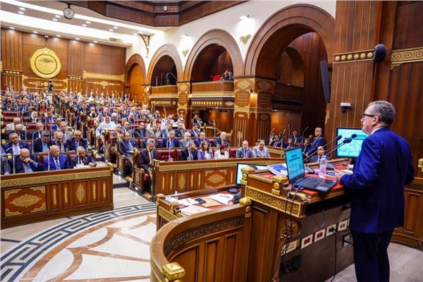 وزير التخطيط: 25 % زيادة في مخصصات «الصحة» و11 % لـ«التعليم» بالموازنة الجديدة