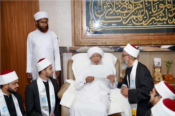 مفتي الديار الهندية يشيد بدور أكاديمية الأزهر العالمية في تأهيل الأئمة والدعاة