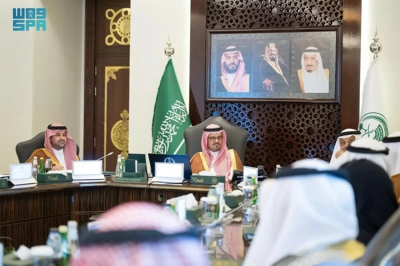 الأمير سعود بن مشعل يرأس اجتماع اللجنة الدائمة للحج والعمرة