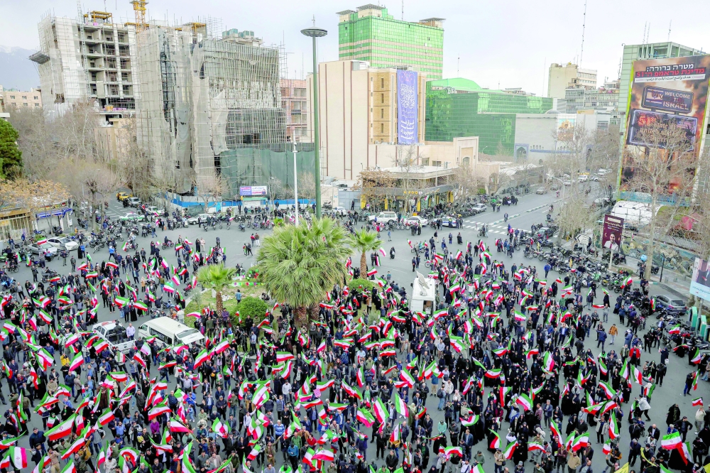 مقتل 85 تلميذة في قصف مدرسة بجنوب إيران