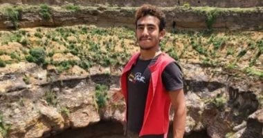شاهد لحظة انتشال جثة "سبايدر مان اليمن" من عمق الفوهة البركانية