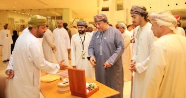 انطلاق الدورة الأولى لمهرجان ليالي أوفير المسرحي بسلطنة عمان
