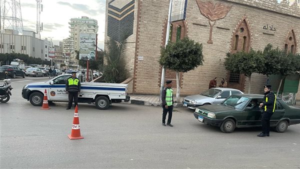 ضبط 1200 مخالفة مرورية متنوعة في حملة على الطرق بالجيزة