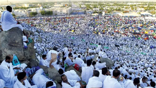 الصحة تخصص الخط الساخن 105 للاستفسار عن أماكن تطعيمات السفر للحج