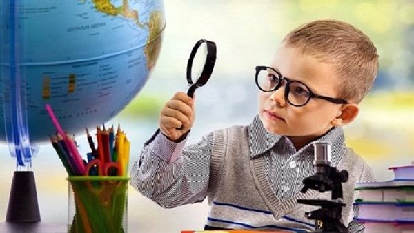 علامات تؤكد أن طفلك متميز عن أقرانه، انتبهي لها
