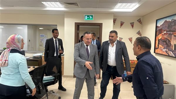 وزير التعليم العالي يتفقد مقر الوزارة بالعاصمة الجديدة لمتابعة انتظام العمل