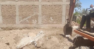 حملة مكبرة تزيل تعديات على 13 فدان أملاك دولة وزراعة بأبوتشت وقفط بقنا