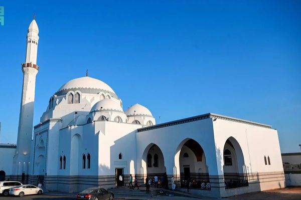 مسجد الجمعة .. موضع أول صلاة جمعة في المدينة المنورة