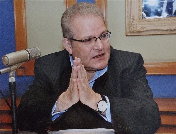 ضياء رشوان وآمال الجماعة الإعلامية والصحفية!