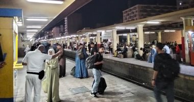 ​السكة الحديد تواصل الملحمة التشغيلية لتأمين عودة المواطنين بعد عطلة عيد الأضحى
