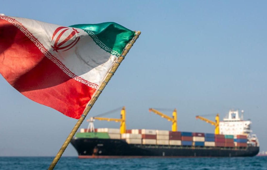 إيران تؤكد سيطرتها على إدارة مضيق هرمز وتبحث تعزيز شراكاتها مع الصين وروسيا