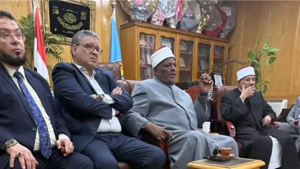 بوساطة الأزهر، عائلات ضحايا حادث أبنوب بأسيوط تقبل الصلح و3 أسر تعلن العفو النهائي