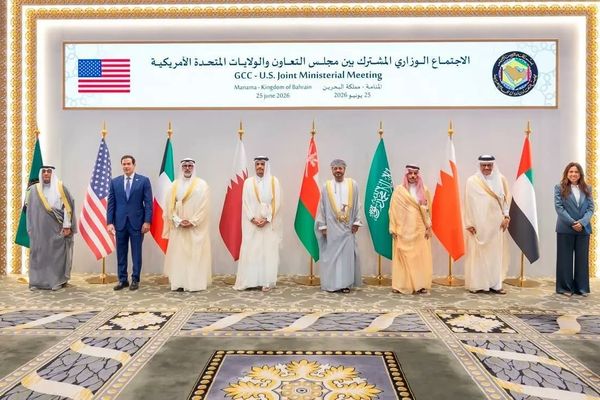 بيان خليجي - أميركي: التأكيد على أهمية إعادة فتح مضيق هرمز دون رسوم أو قيود