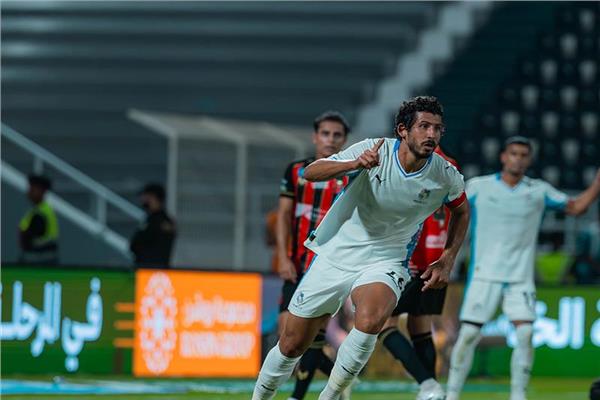 أحمد حجازي يقود نيوم في مواجهة حاسمة أمام الفتح بالدوري السعودي