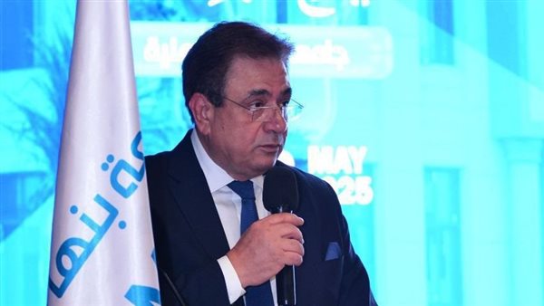 رئيس جامعة بنها الأهلية يبحث سبل التعاون مع وفد التعليم المستمر بالجامعة الأمريكية