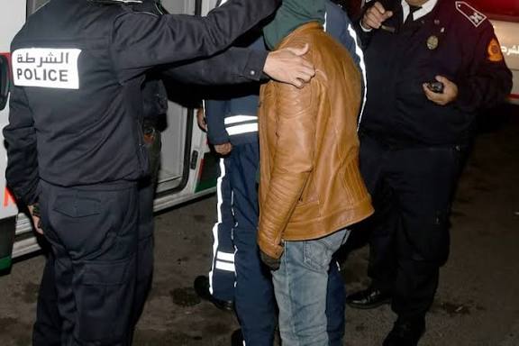 مخبّين الحشيش فبير عميقة.. تفكيك شبكة وتوقيف 5 أشخاص باشتوكة
