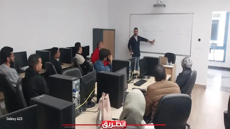 انطلاق البرنامج التدريبي عن ”الطاقة المتجددة” بمركز إبداع مصر الرقمية في قنا