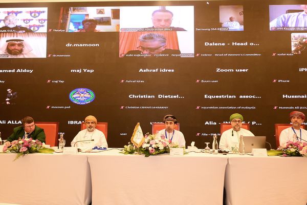 اجتماع عمومية الاتحاد الدولي لالتقاط الأوتاد وتزكية محمد الفيروز رئيسًا
