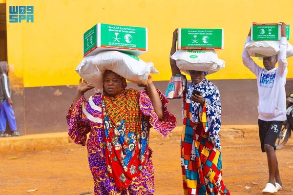 المملكة توزّع (2,000) سلة غذائية في غانا