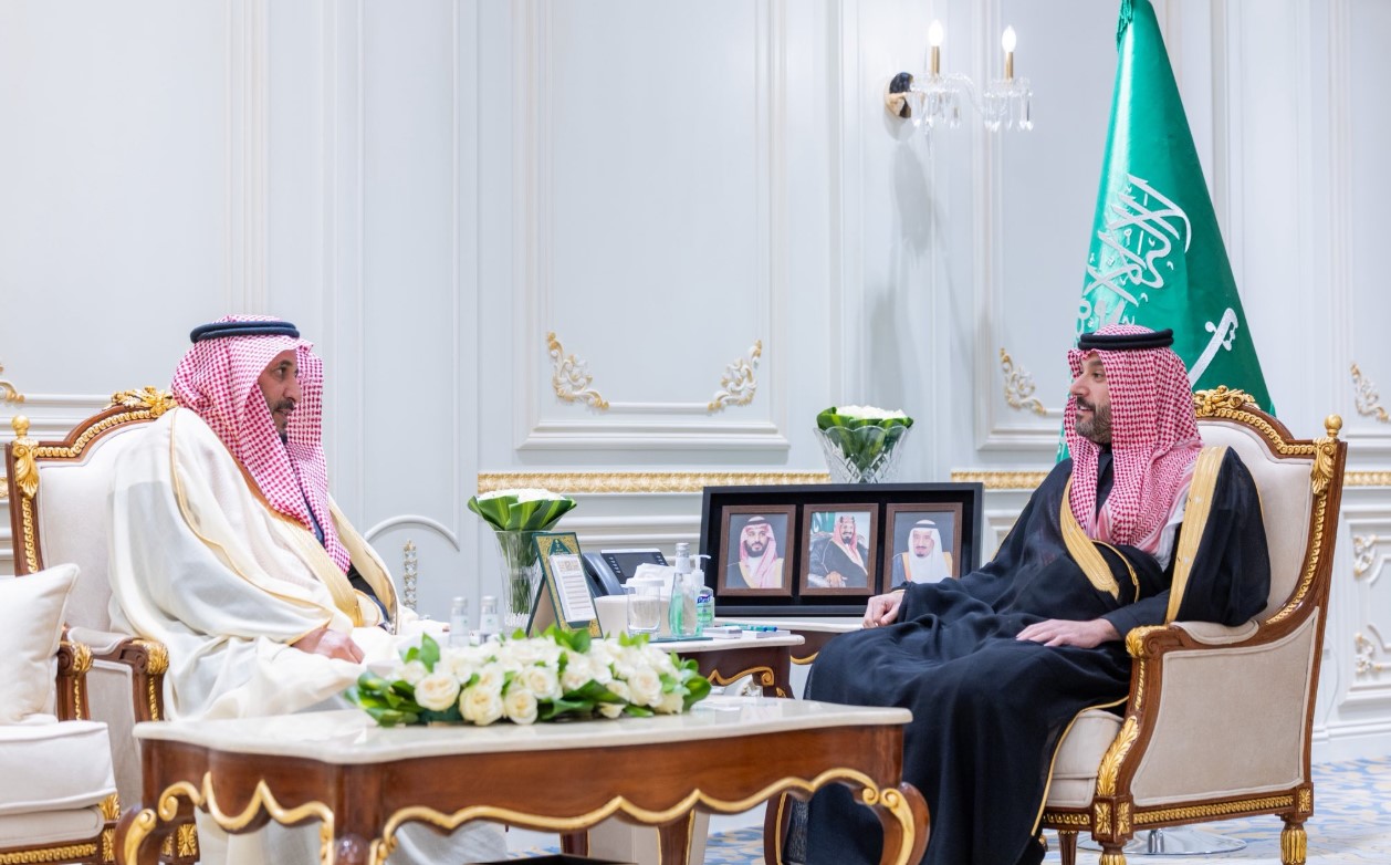 نائب أمير منطقة الحدود الشمالية يستقبل المدير العام لفرع وزارة الشؤون الإسلامية بالمنطقة