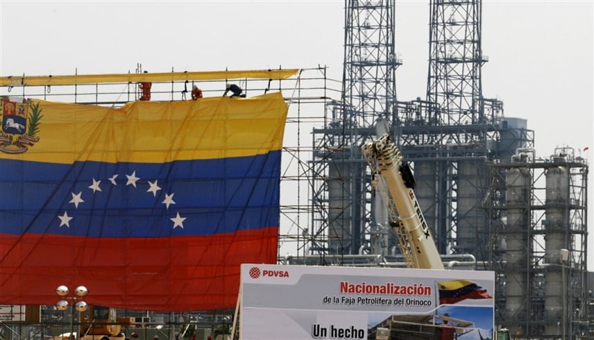 صراع النفط في فنزويلا.. نفوذ روسي على المحك