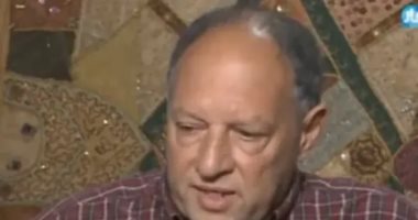 أحمد ناجى يودع هانى داوود لاعب الأهلى السابق بعد رحيله