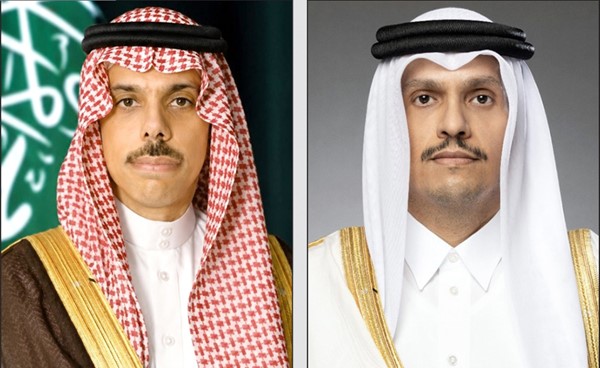 رئيس مجلس الوزراء وزير الخارجية القطري ووزير الخارجية السعودي يستعرضان المستجدات والاتفاق الأميركي – الإيراني وجهود تعزيز استقرار المنطقة