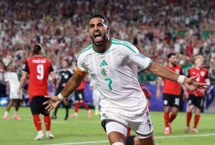 محرز يقود الجزائر إلى الدور الثاني بتعادل هيتشكوكي مع النمسا- (فيديو)