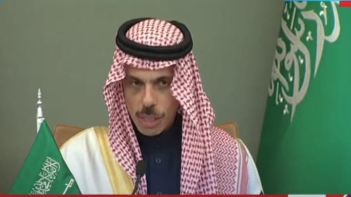 وزيرا خارجية السعودية وباكستان يبحثان التطورات الإقليمية ويؤكدان أهمية التنسيق المشترك