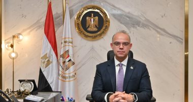 المنصة الاقتصادية طريق الحكومة لرقمنة كل خدمات الاستثمار.. محمد فريد: نقلة نوعية فى منظومة الاستثمار.. ويؤكد: توفر نحو 460 خدمة استثمارية ورخصة وتصريحًا تصدرها 41 جهة حكومية مرتبطة بالأنشطة الاقتصادية