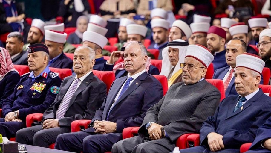 مندوباً عن الملك.. الأمير فيصل يرعى المجلس العلمي الهاشمي الـ121