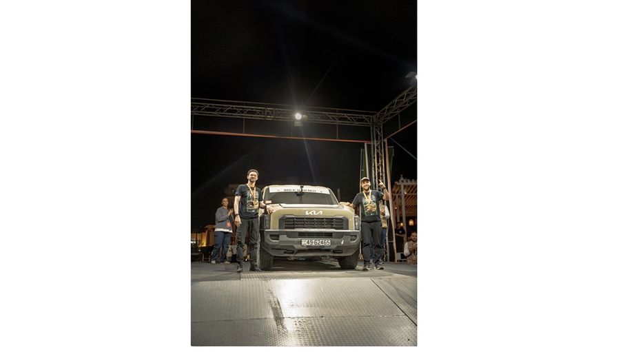 من أول مشاركة إلى منصة الصدارة… تاسمان يفرض هيبته في أصعب مراحل الرالي