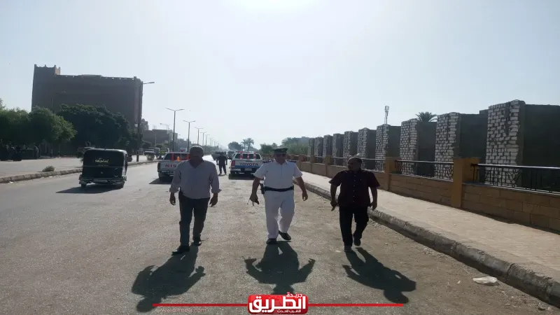 محافظ قنا: نقل موقف السمطا العشوائي بطريق مصر - أسوان الزراعي بدشنا إلى مجمع المواقف الرسمي