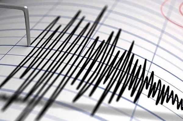 زلزال بقوة 5.8 درجة يضرب منطقة الحدود بين تركيا وسورية