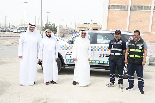 محافظ الفروانية في جولة ميدانية: تسريع وتيرة الإنجاز لتحسين البنية التحتية وتطويرها