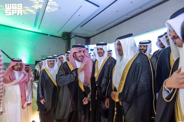 أمير الجوف يرعى حفل الزواج الجماعي لـ 100 شاب وفتاة ضمن برنامج "تيسير"