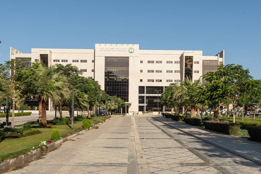 تخصصي المدينة المنورة يقدّم 23 ألف جلسة علاج لمرضى السرطان خلال 2025