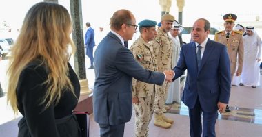 الرئيس السيسى وبن زايد يبحثان دفع العلاقات الثنائية فى المجالات التجارية والاستثمارية