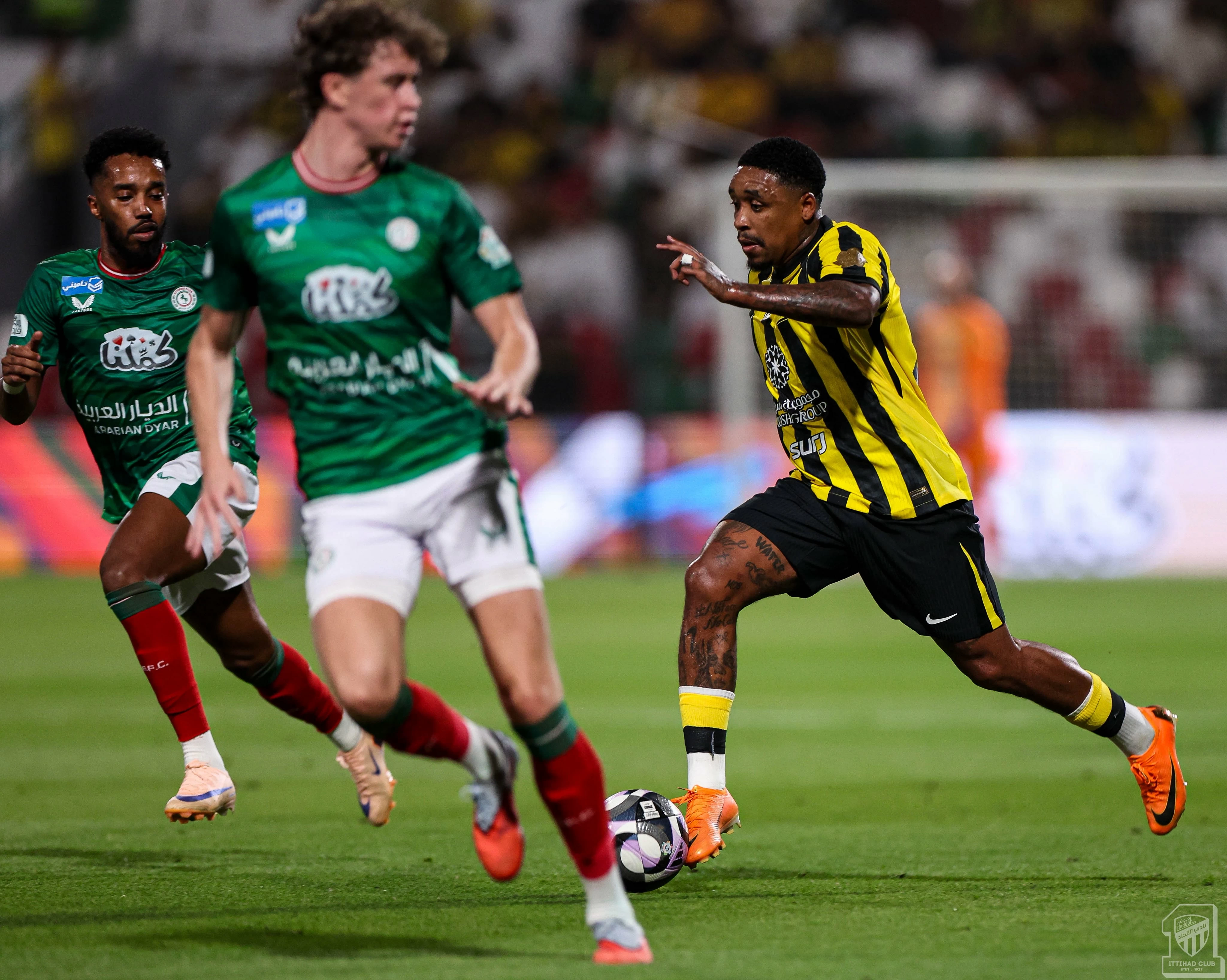 الاتحاد يطمئن على ركبة «بيرجوين» قبل مواجهة الشباب