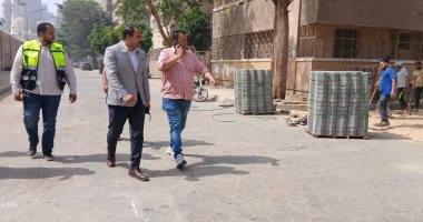 رئيس حى العجوزة يتابع أعمال التطوير ورفع الكفاءة بالشوارع